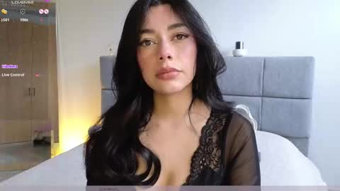 Snapshot of soffimoon_ chatting on 19, 2, 2026 IG Soffimoon I THANK YOU FOR LEAVING YOUR FOLLOW online show from 19, 2, 2026