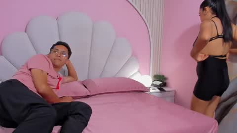 Sofia  Derek online show from 24, 9, 2025