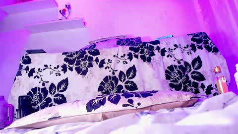 Sofia online show from 4, 2, 2025