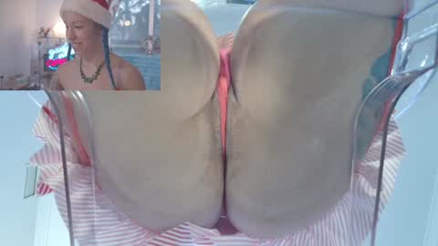 Sofi Mora online show from 25, 12, 2024