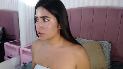 Snapshot of sofi_sweet09 chatting on 2, 3, 2025 Susy online show from 2, 3, 2025