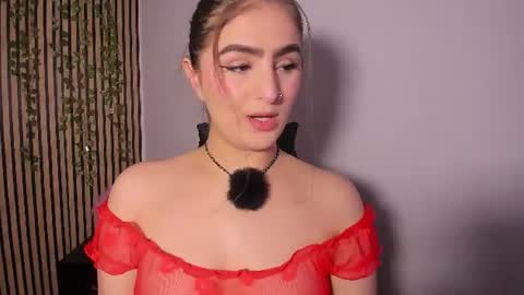 Snapshot of sofia44 chatting on 3, 8, 2026 Skarlett online show from 3, 8, 2026