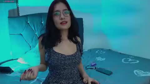 sofia__riveraa online show from 8, 7, 2026