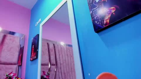 Snapshot of sofia_daemon chatting on 4, 3, 2025 sofia_daemon online show from 4, 3, 2025