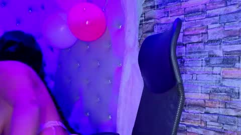 Snapshot of sofia_daemon chatting on 5, 11, 2025 sofia_daemon online show from 5, 11, 2025