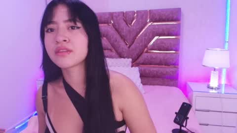 sofia gomes online show from 26, 4, 2026