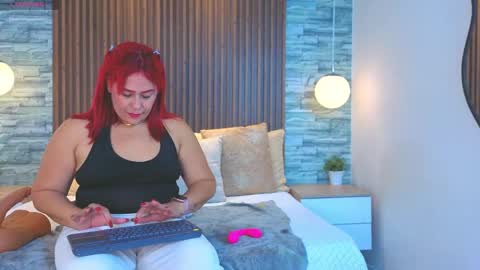 sofia_gutierrez_x online show from 7, 6, 2026