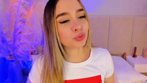 Snapshot of sofia_pamela chatting on 28, 1, 2025 SOFIA PAMELA online show from 28, 1, 2025