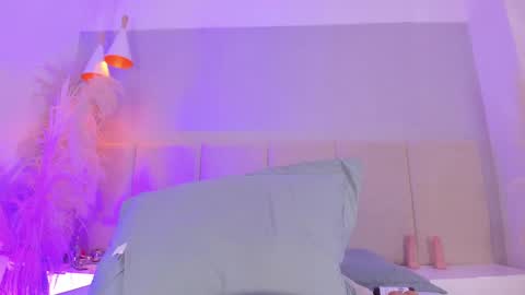 Snapshot of sofia_pamela chatting on 8, 3, 2025 SOFIA PAMELA online show from 8, 3, 2025