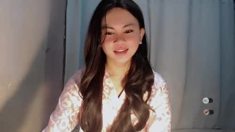 sofia_sweetheart18 online show from 8, 7, 2026