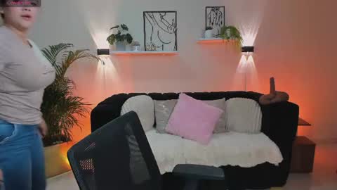 sofia_velvetx online show from 22, 7, 2026