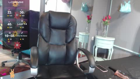 Sofa online show from 25, 1, 2025