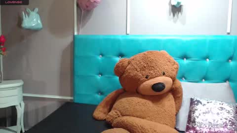 Sofa online show from 10, 3, 2025