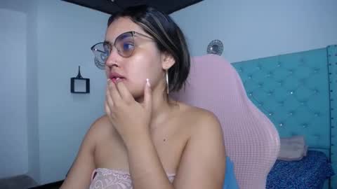 Sofia online show from 9, 6, 2026