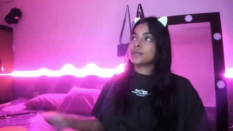 Snapshot of sofiacandy17 chatting on 3, 3, 2025 Danna Sofia online show from 3, 3, 2025