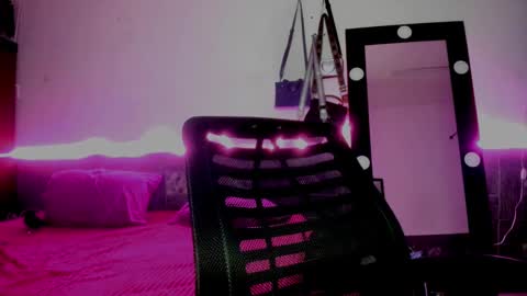 Snapshot of sofiacandy17 chatting on 5, 3, 2025 Danna Sofia online show from 5, 3, 2025