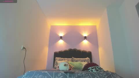 Sofia online show from 2, 11, 2025