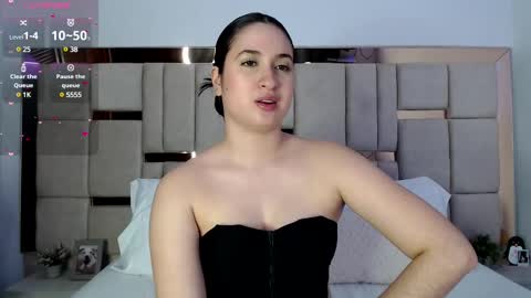 sofiaduque_26 online show from 23, 2, 2025