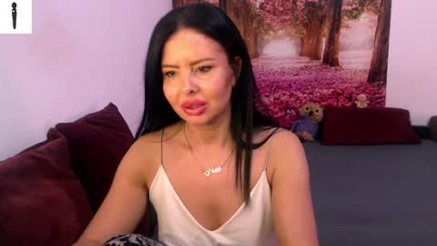 sofialiub online show from 22, 12, 2024