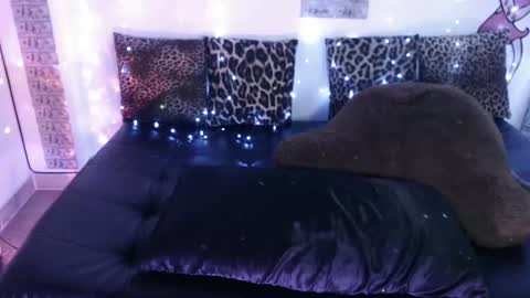 SOFIA NIX online show from 16, 2, 2025