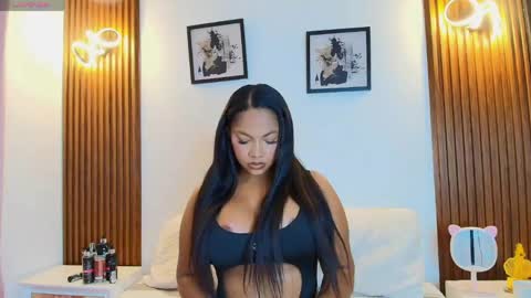   online show from 23, 4, 2026