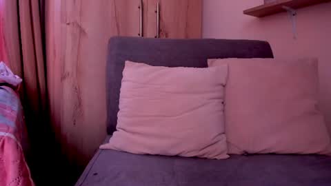 sofiavelez01 online show from 11, 6, 2026