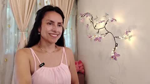 Sofi Bella online show from 28, 3, 2026