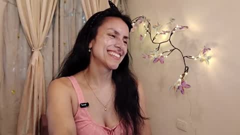 Sofi Bella online show from 17, 4, 2026