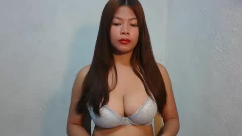sofie_loorexx online show from 3, 2, 2026