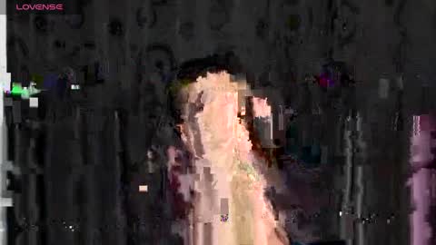 Snapshot of sofie_storm chatting on 13, 5, 2026 Vicky online show from 13, 5, 2026
