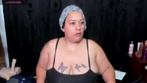 Snapshot of sofie_storm chatting on 6, 6, 2026 Vicky online show from 6, 6, 2026