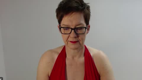 Sofie Velvet online show from 7, 1, 2026