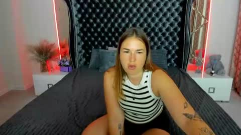 sofii_darling online show from 23, 7, 2026