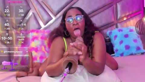 KELLY-HILL online show from 18, 2, 2025