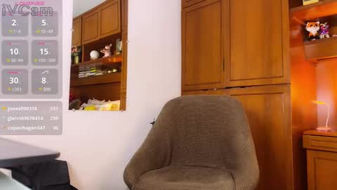 Sofa bonita  online show from 3, 1, 2025