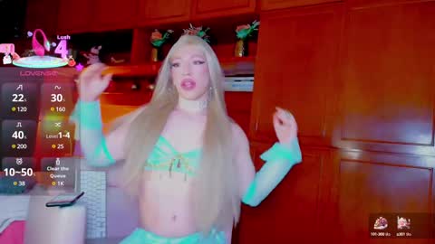 Sofa bonita  online show from 26, 2, 2025