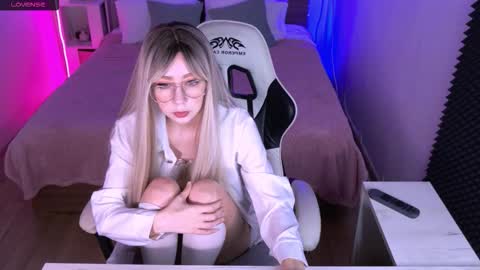 Sofia online show from 6, 10, 2025