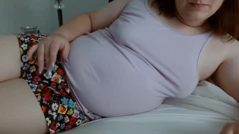 chubby enby sissy online show from 23, 9, 2025