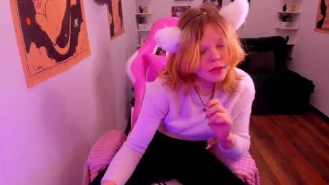 Snapshot of softflame chatting on 11, 1, 2026 softflame online show from 11, 1, 2026