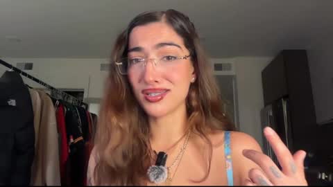 Soft Heat Maria online show from 6, 6, 2026