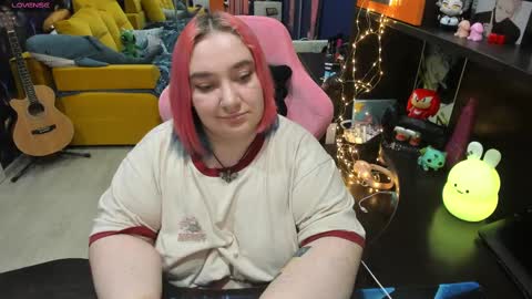 Sofie online show from 12, 2, 2025