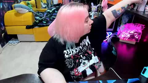 Sofie online show from 27, 4, 2026