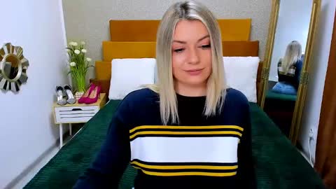 Softpleasurex online show from 14, 1, 2025