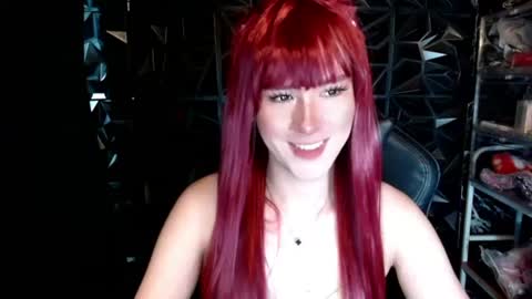 Queen Ivory online show from 22, 7, 2026