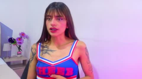 sofy_durand online show from 16, 4, 2026