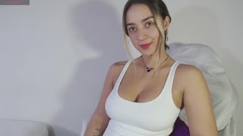     online show from 17, 4, 2026