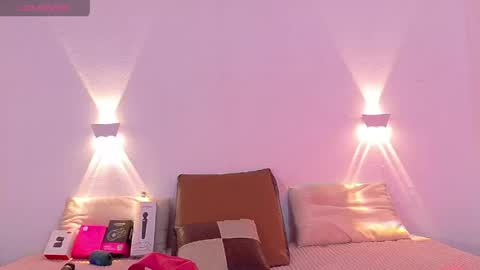 Snapshot of sol_vanegas chatting on 4, 6, 2026 SOL online show from 4, 6, 2026