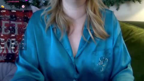 solesticia online show from 2, 12, 2025