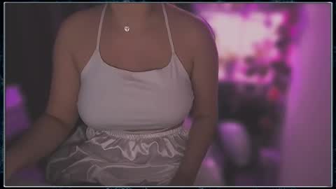 Gaby Solis online show from 2, 12, 2025