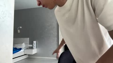 Jett online show from 26, 4, 2026